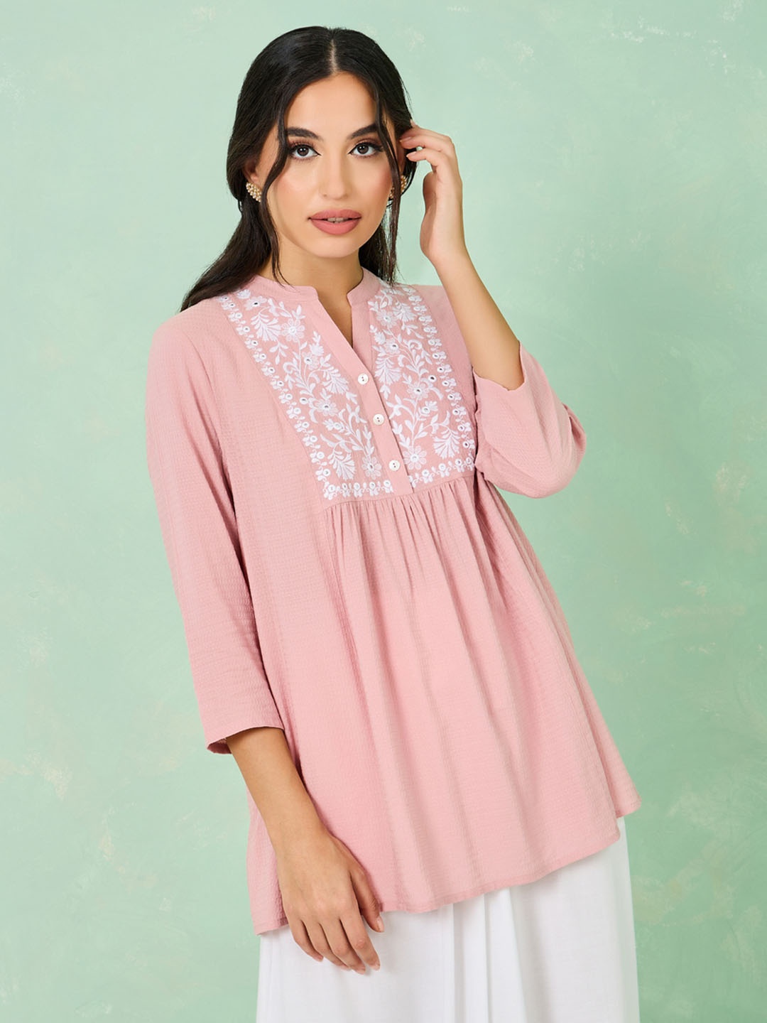 

Styli Self Design Mandarin Collar Embroidered Detail Tunic, Pink