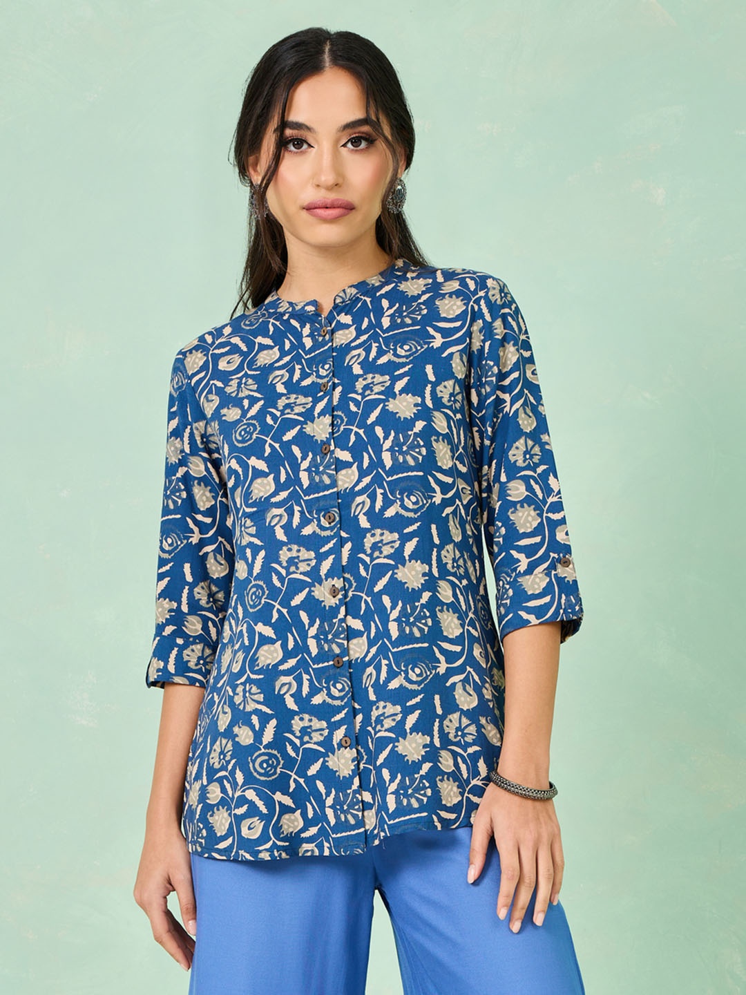 

Styli Floral Printed Mandarin Collar Tunic, Navy blue
