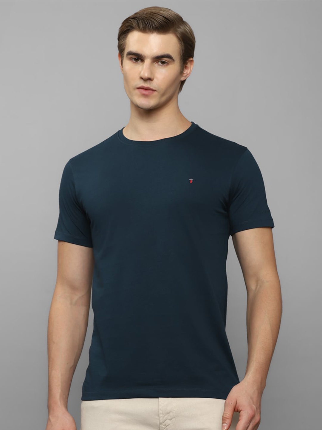 

Louis Philippe Jeans Round Neck Pure Cotton T-shirt, Green
