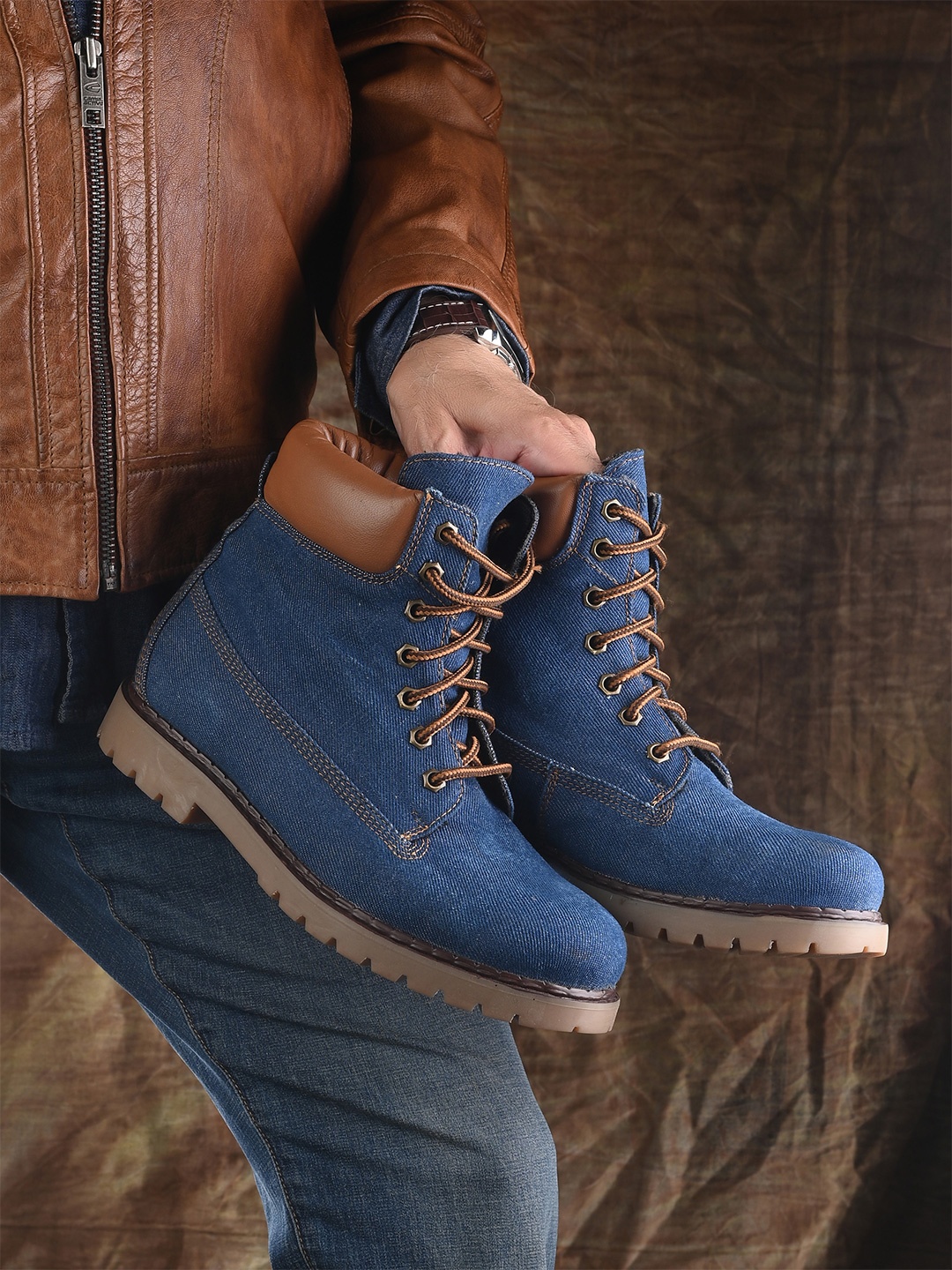 

CARLO ROMANO Men Mid Top Regular Boots, Blue