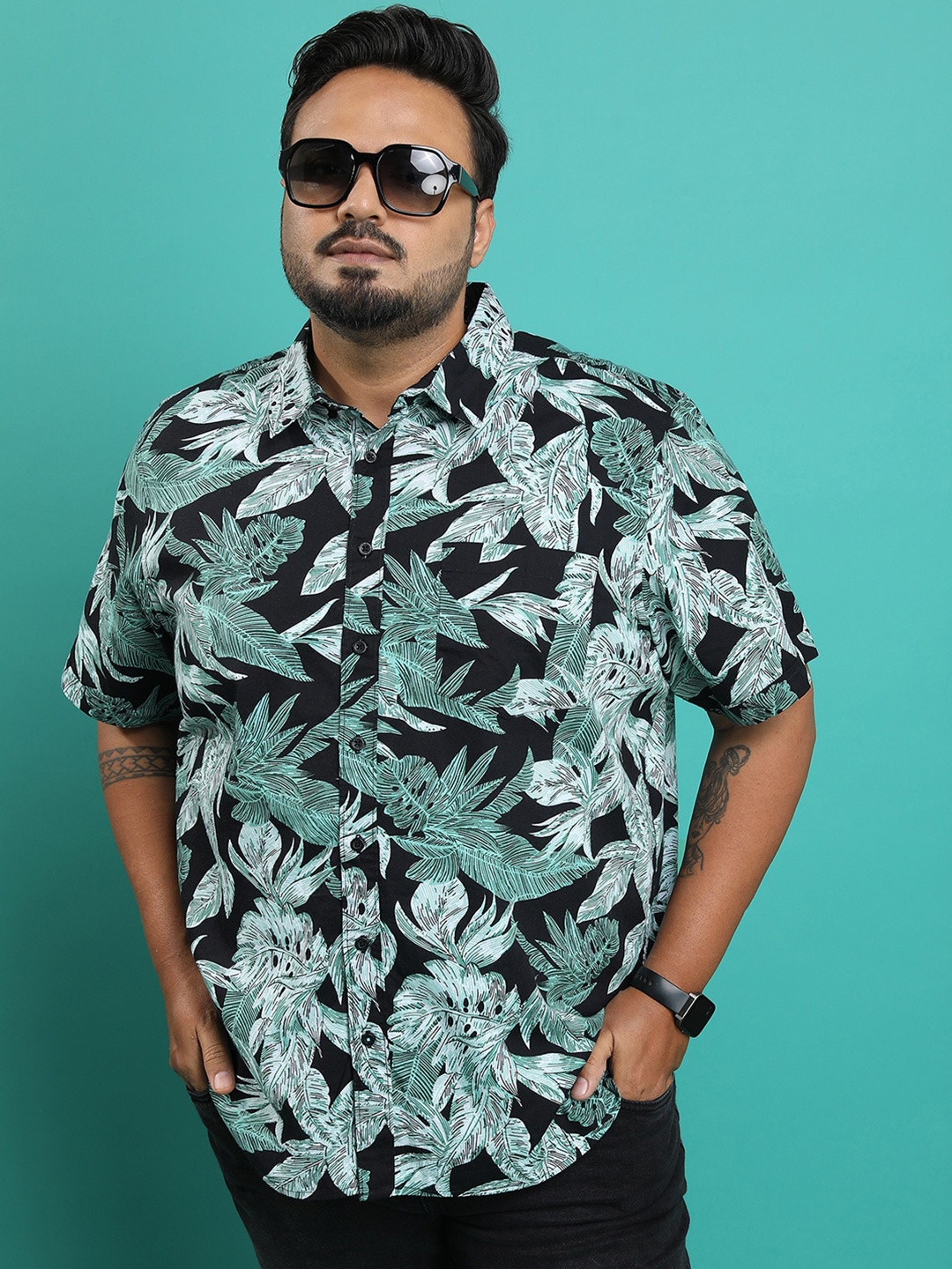 

HIGHLANDER Plus Size Floral Printed Cotton Casual Shirt, Navy blue