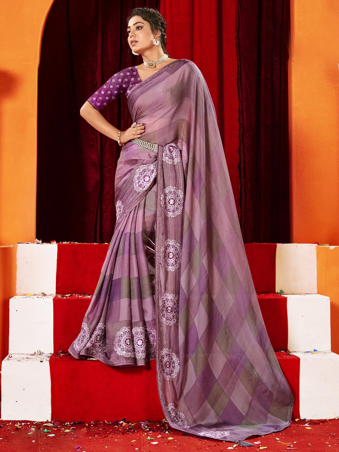 

KALINI Checked Embroidered Pure Chiffon Saree, Purple