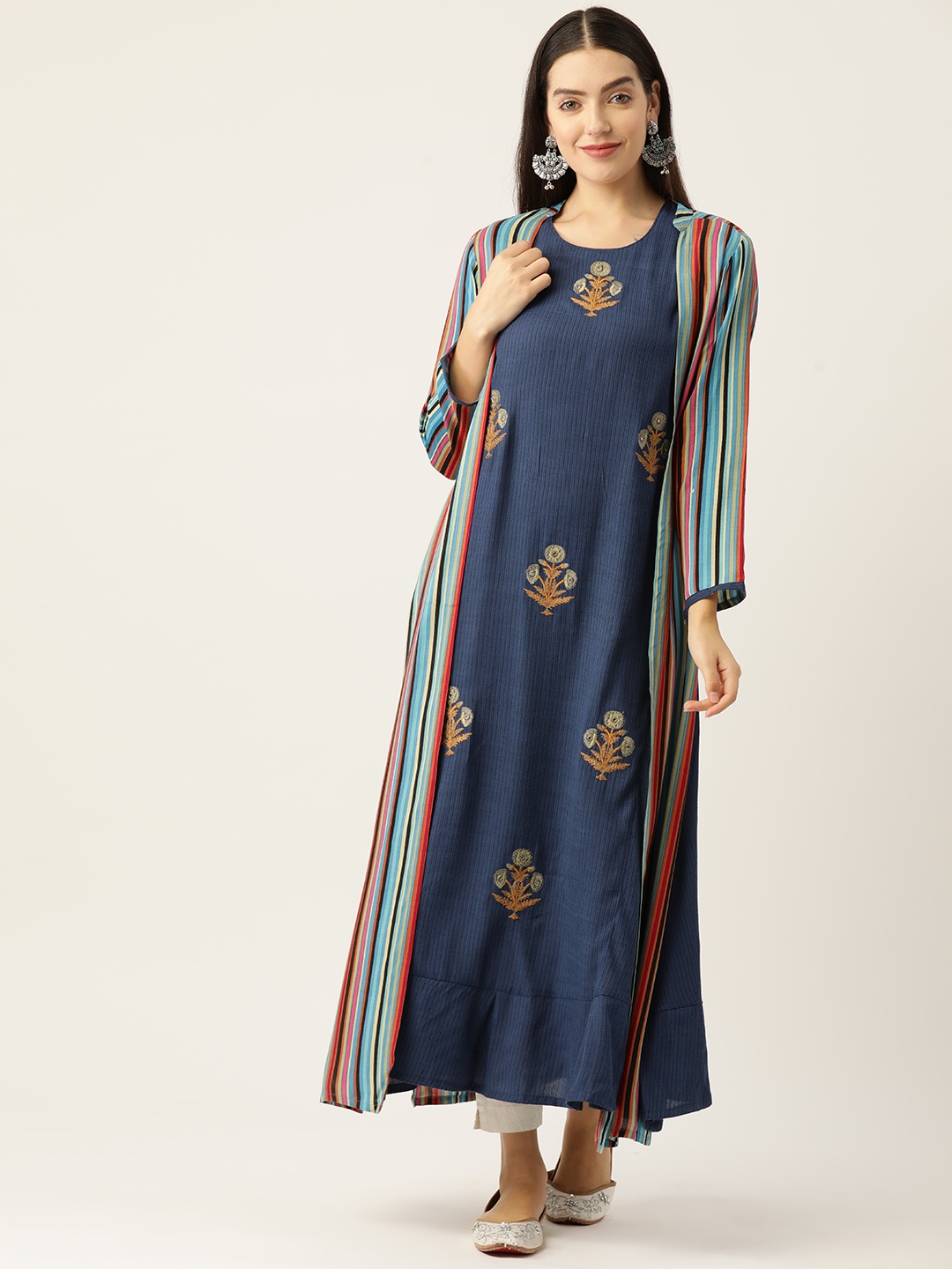 

Rue Collection Women Ethnic Motifs Embroidered Thread Work A-Line Kurta with Shrug, Navy blue