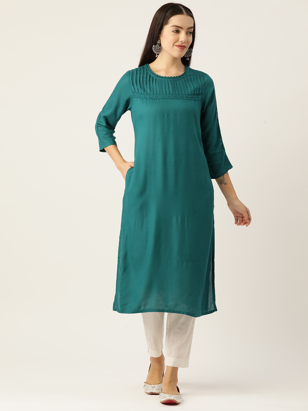 

Rue Collection Women Solid Liva Straight Kurta, Green