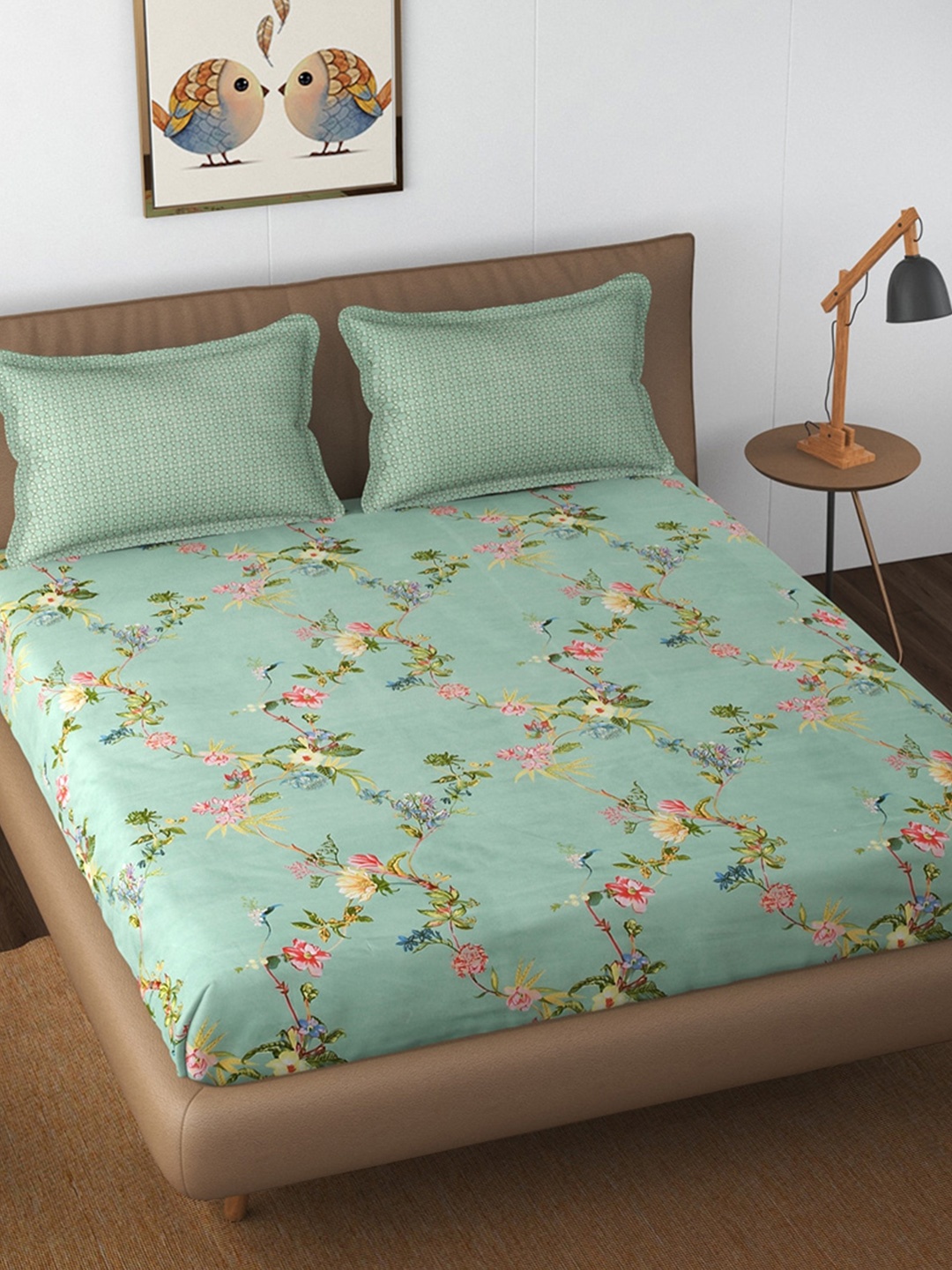 

Florida Green & Pink Floral 130 TC Queen Bedsheet with 2 Pillow Covers