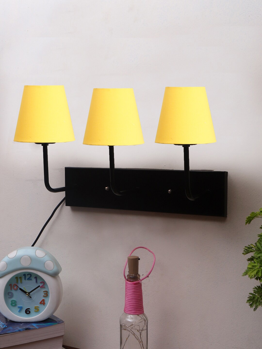 

Devansh Yellow Cotton Cluster Wall-Mounted Lamp