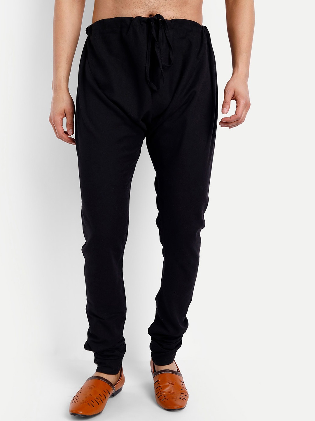 

Aashima Wahal Men Straight Fit Cotton Churidar, Black