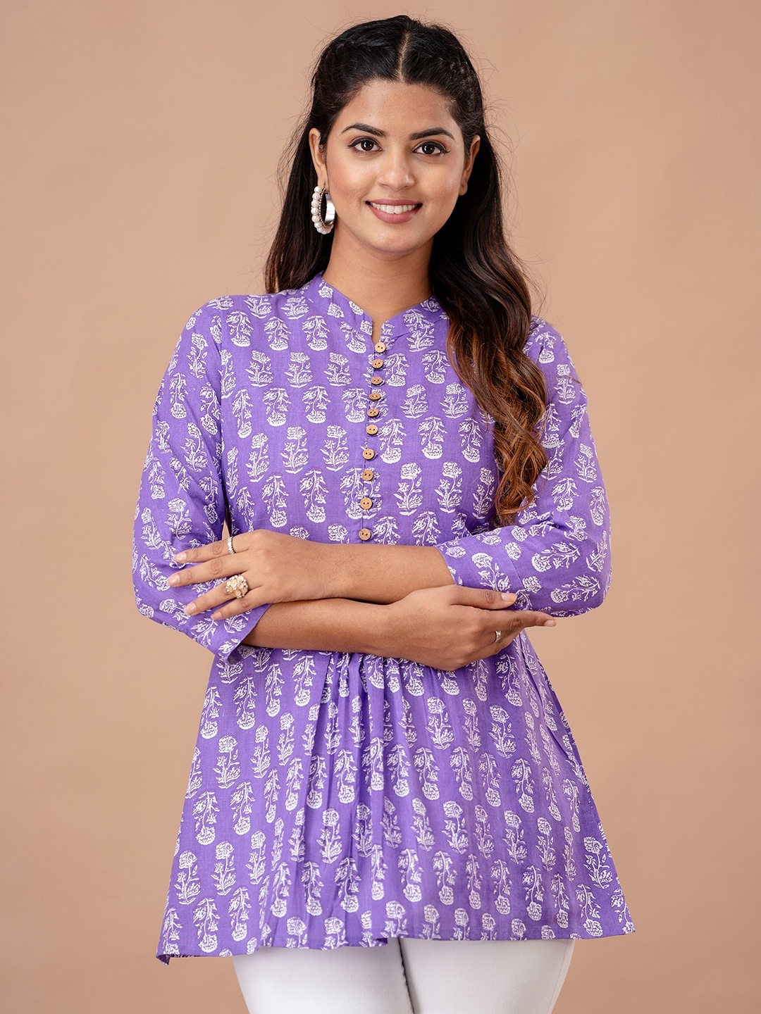 

FERANOID Floral Printed Pure Cotton Pleated A-Line Kurti, Violet