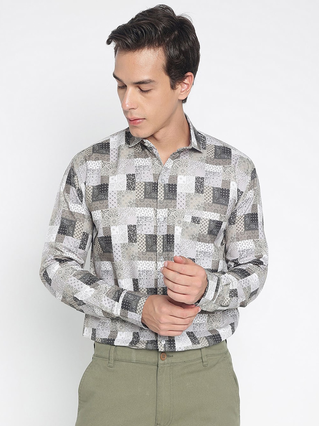 

COLORWINGS Abstract Printed Comfort Slim Fit Casual Shirt, Green