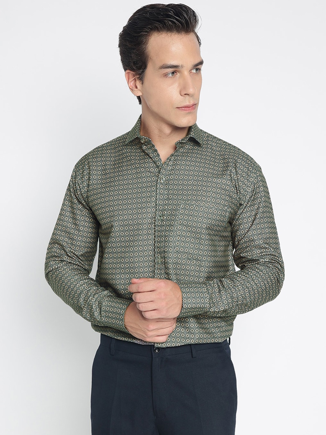 

COLORWINGS Comfort Slim Fit Geometric Printed Spread Collar Casual Shirt, Grey