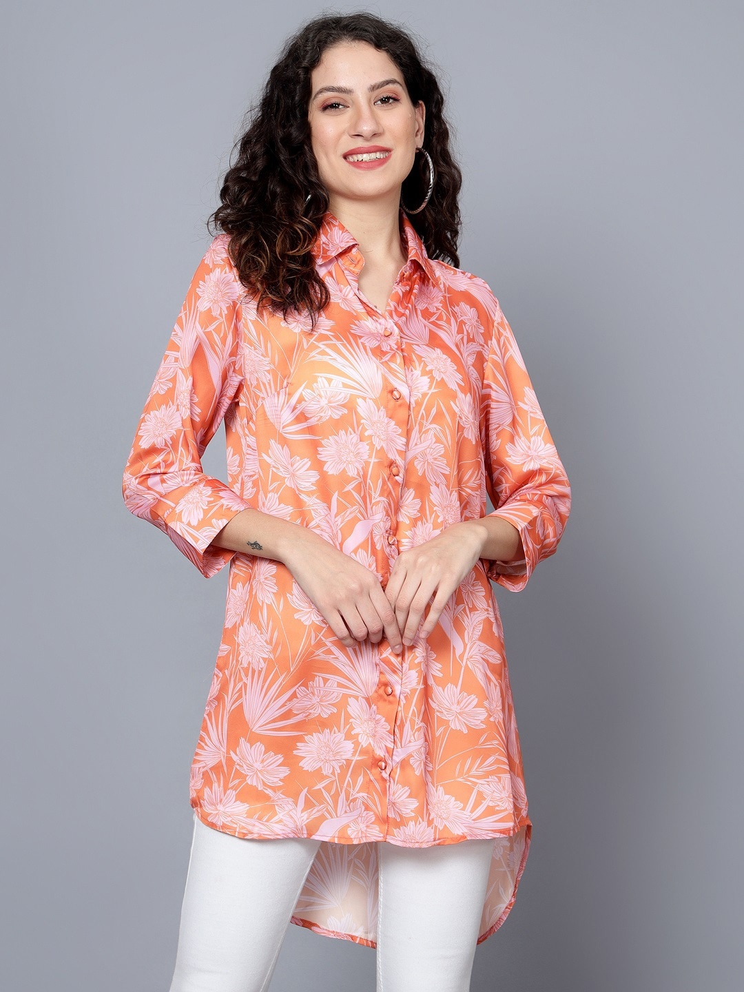 

ANVI Be Yourself Orange New Tailored Fit Floral Printed Satin Casual Shirt