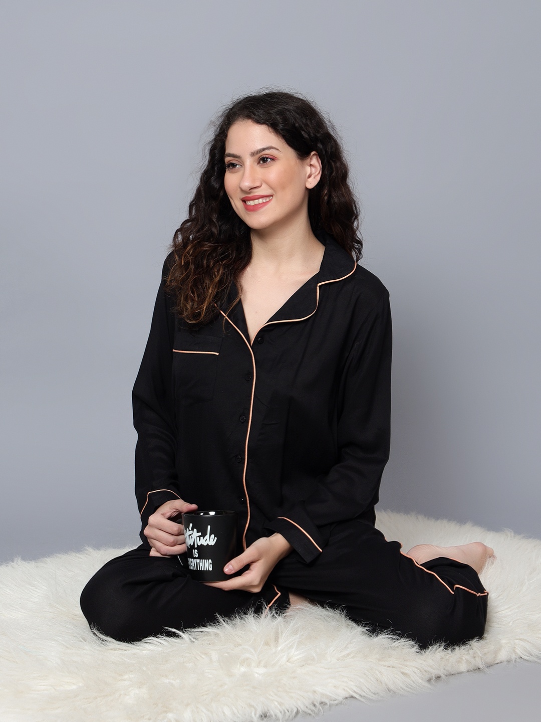 

ANVI Be Yourself Lapel Collar Shirt & Pyjamas, Black