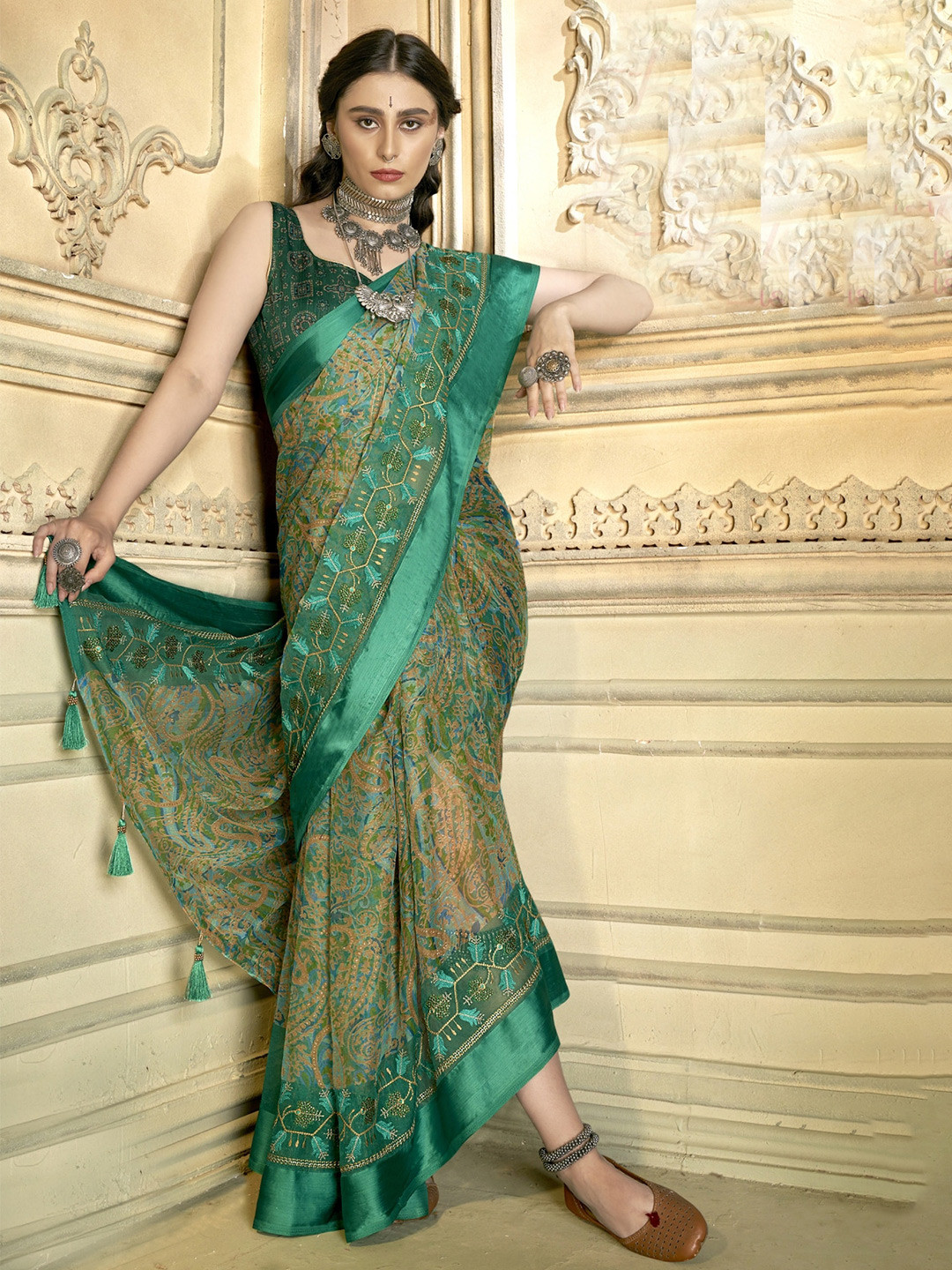 

KALINI Ethnic Motifs Printed Embroidered Pure Chiffon Saree, Green
