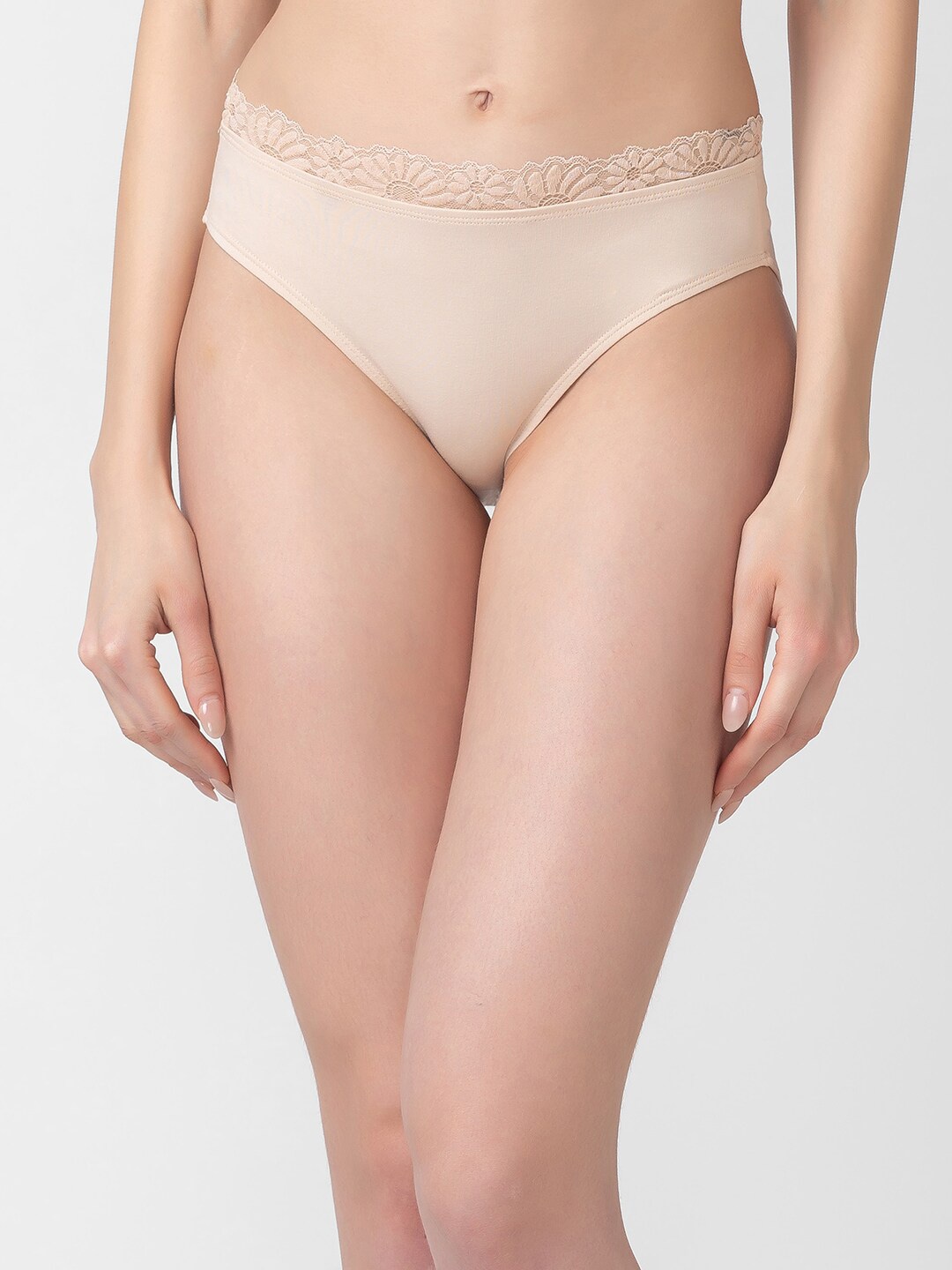 

Candyskin Mid Rise Lace Anti Bacterial Basic Briefs, Beige