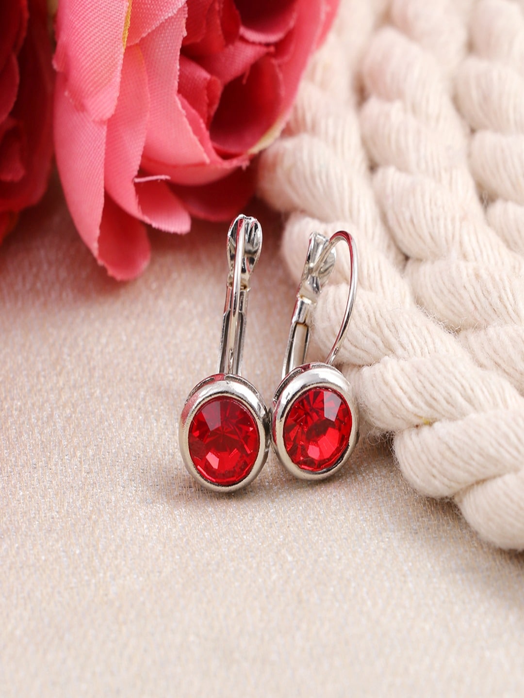 

UNIVERSITY TRENDZ Red Contemporary Drop Earrings