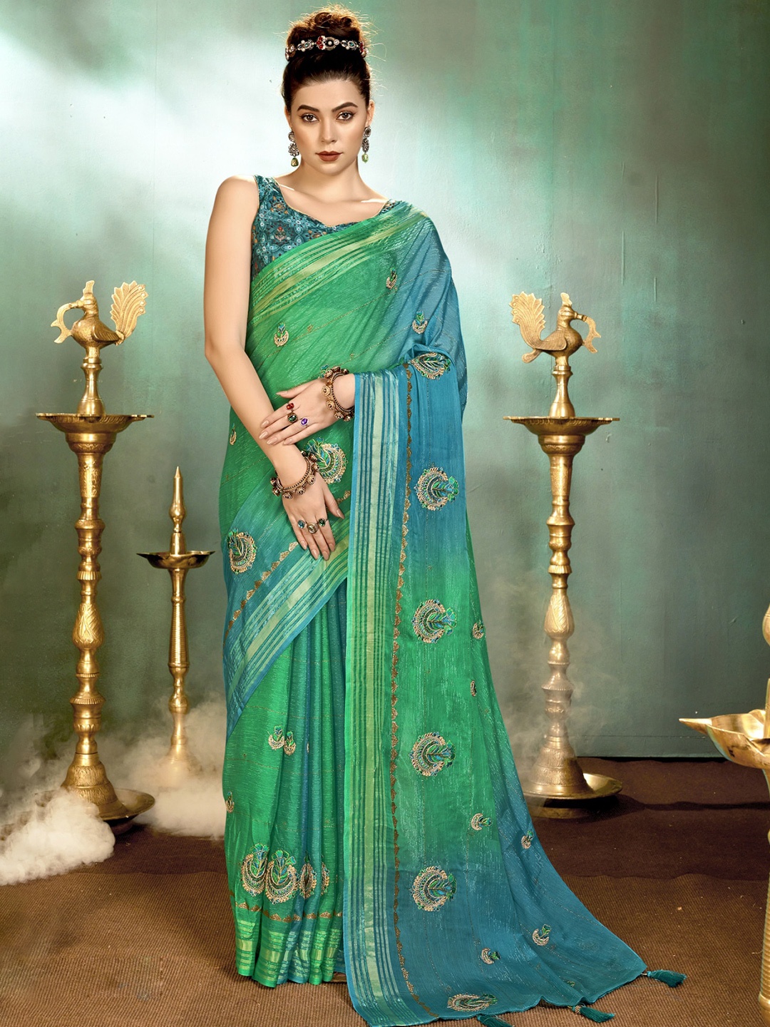 

KALINI Ethnic Motifs Embroidered Saree, Green
