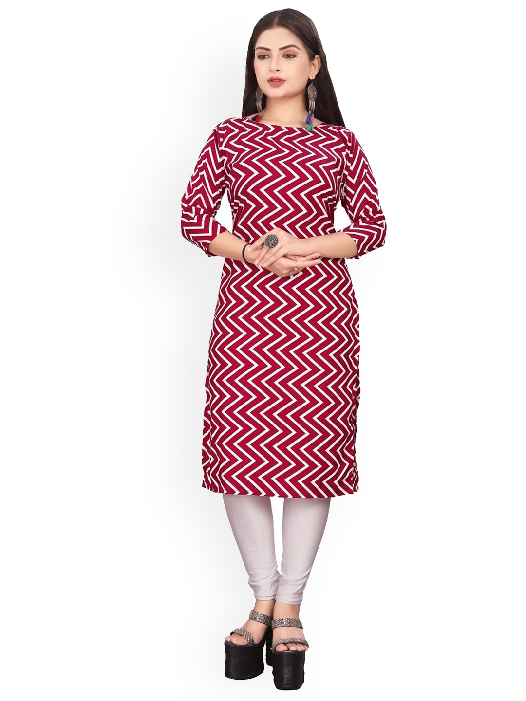 

APNISHA Geometric Printed Straight Kurta, Red