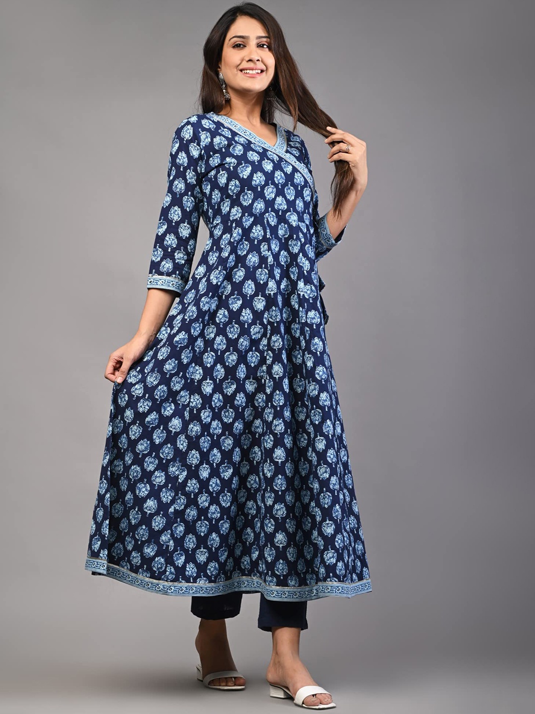 

PUKHYA Ethnic Motifs Printed Angrakha Pure Cotton Kurta with Trousers, Blue