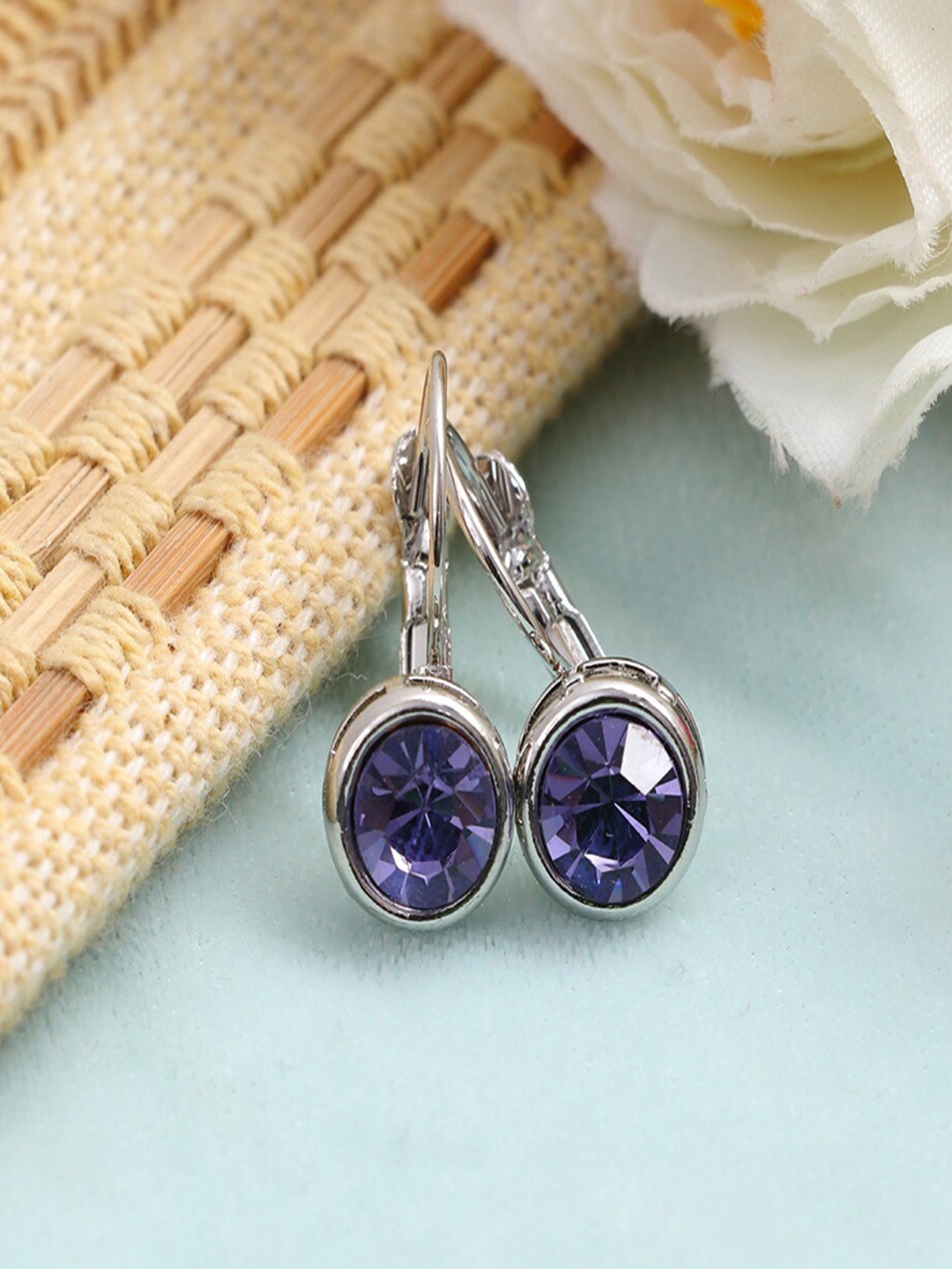

UNIVERSITY TRENDZ Silver-Plated Contemporary Crystal Studded Drop Earrings