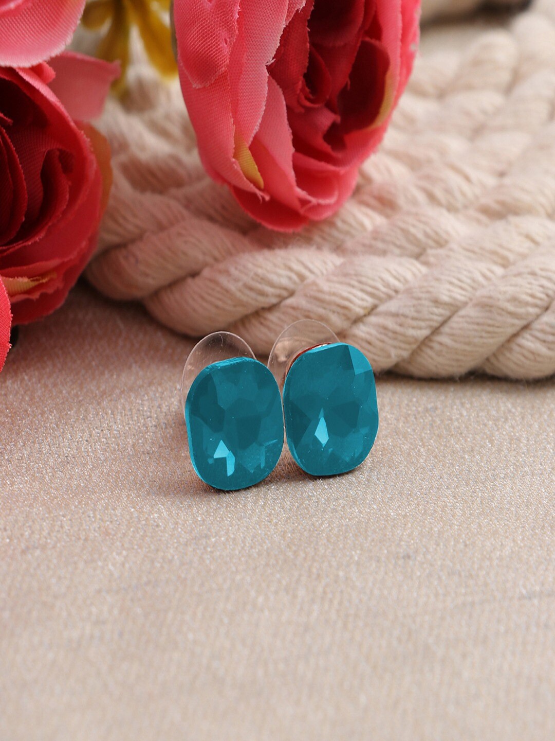 

UNIVERSITY TRENDZ Gold-Plated Contemporary Crystal Studded Studs