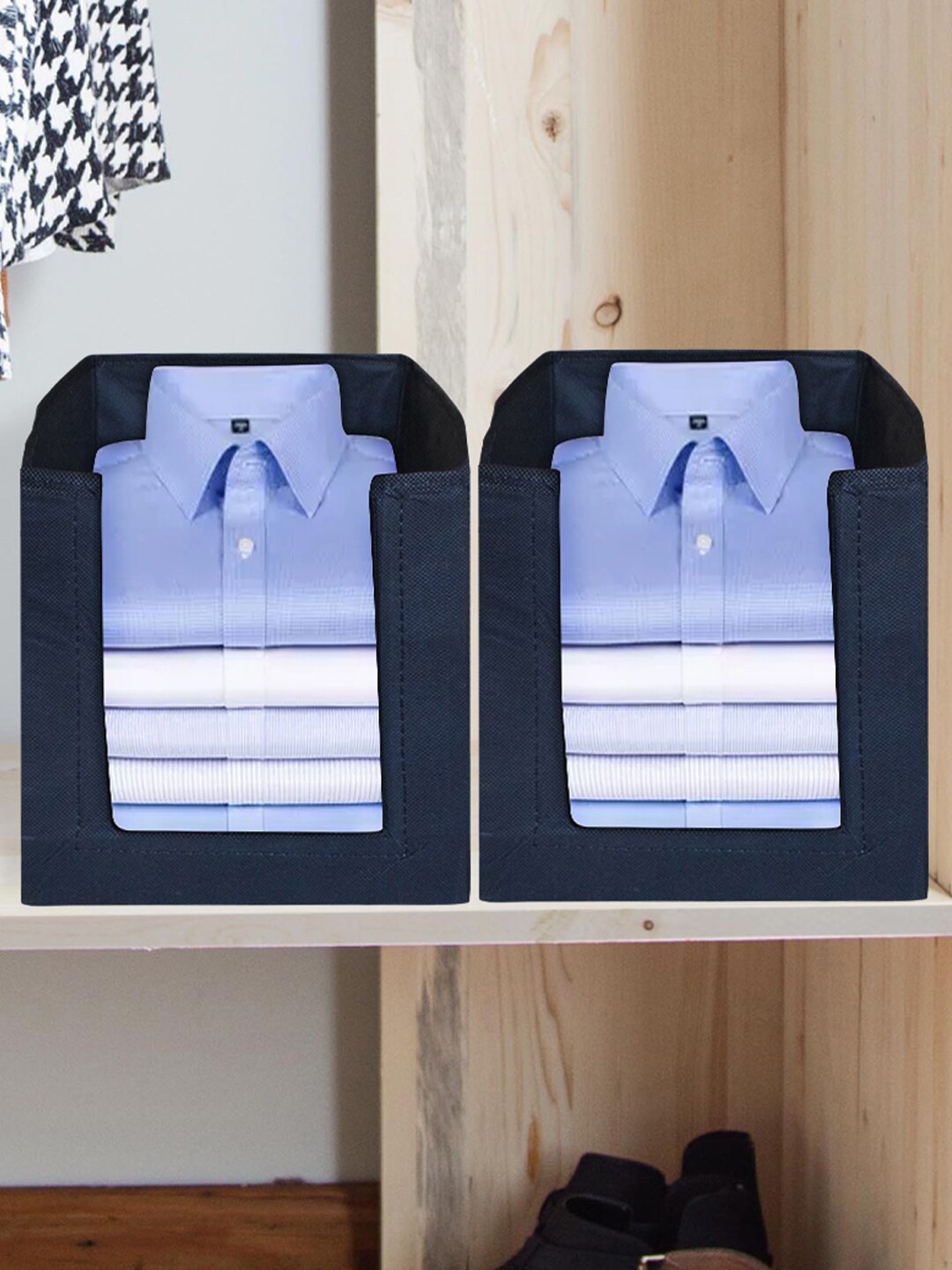 

Kuber Industries Black 4 Pieces Non Woven Fabric Shirt Stacker