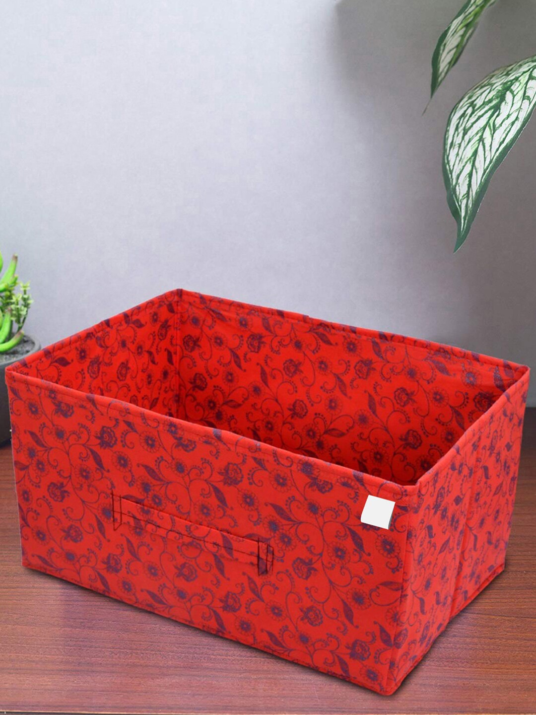 

Kuber Industries Red Non Woven Fabric Saree Organizer
