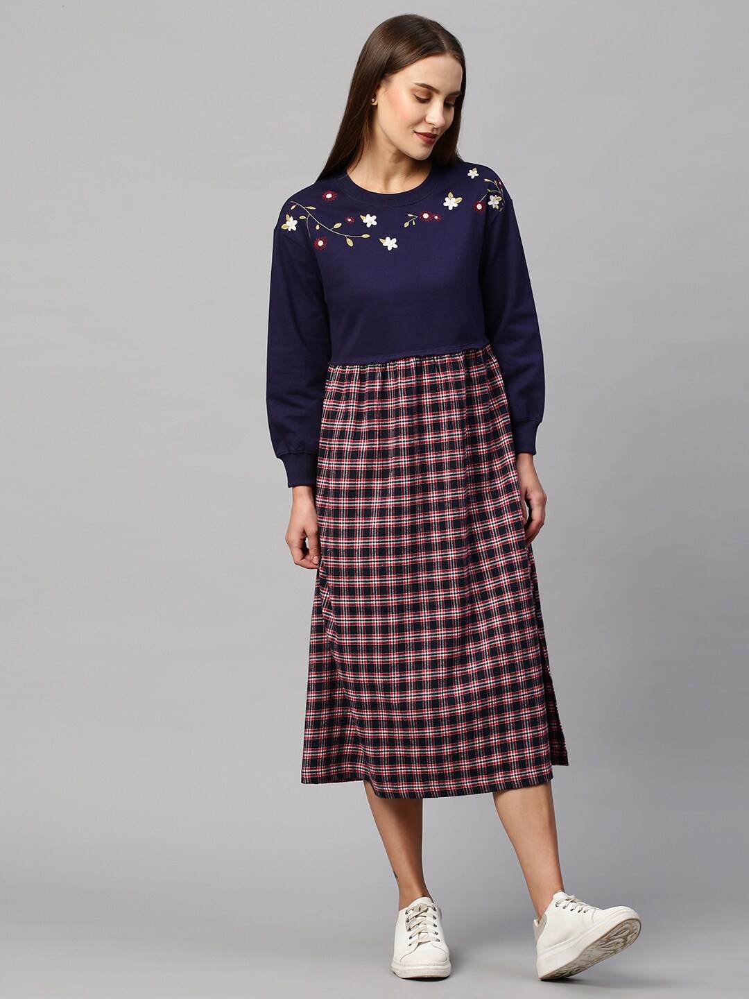 

Chemistry Checked Embroidered A-Line Midi Dress, Navy blue