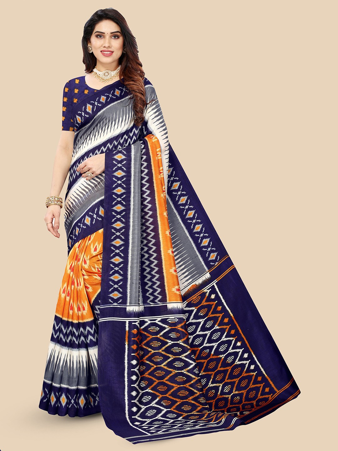 

Fevinaa Geometric Printed Saree, Mustard