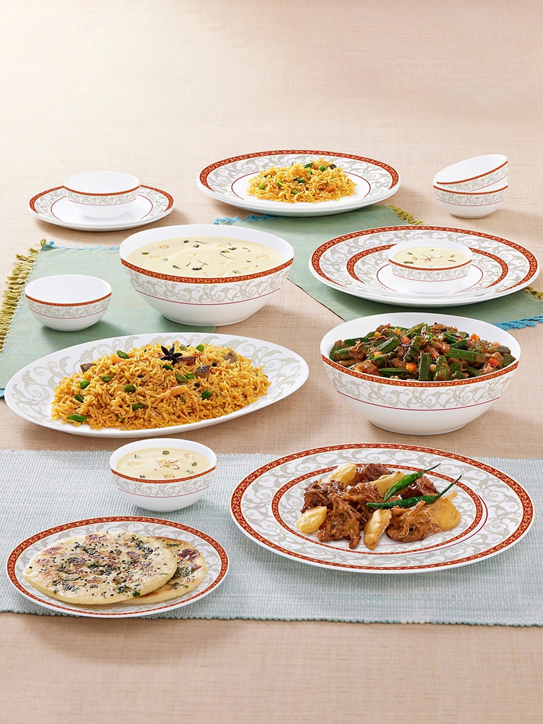 

Larah by BOROSIL White & Red 21 Pieces Ethnic Motifs Printed Opalware Glossy Dinner Set