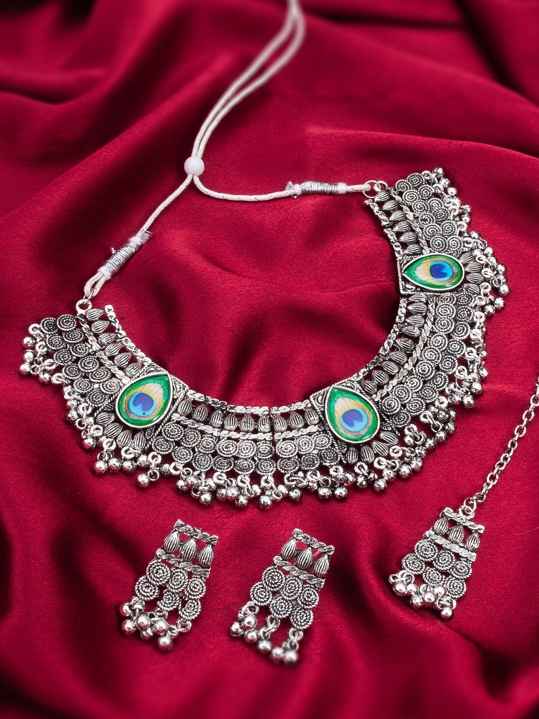

aadita Silver-Plated Stone-Studded & Beaded Jewellery Set