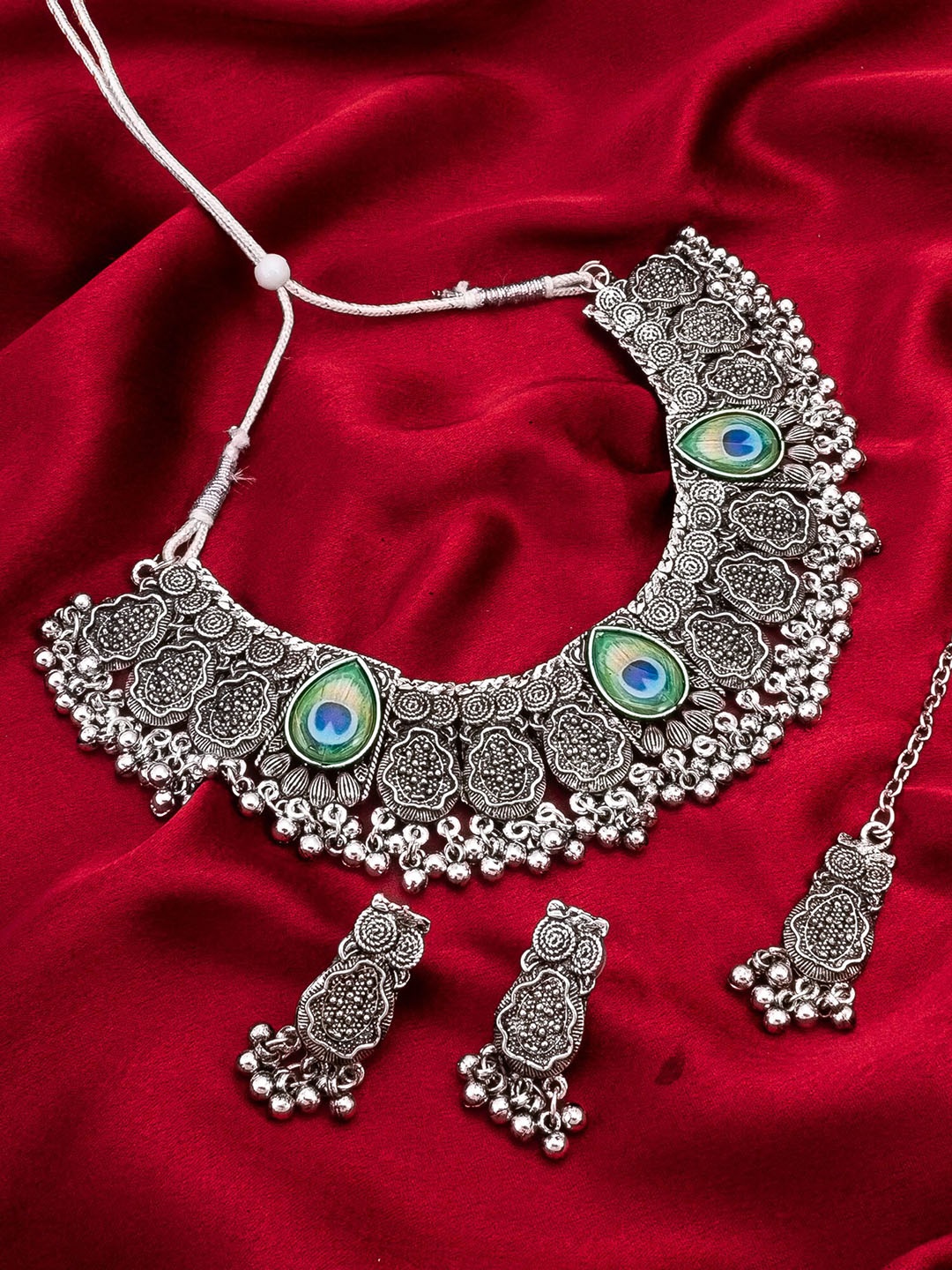 

aadita Silver-Plated Stones-Studded & Beaded Jewellery Set