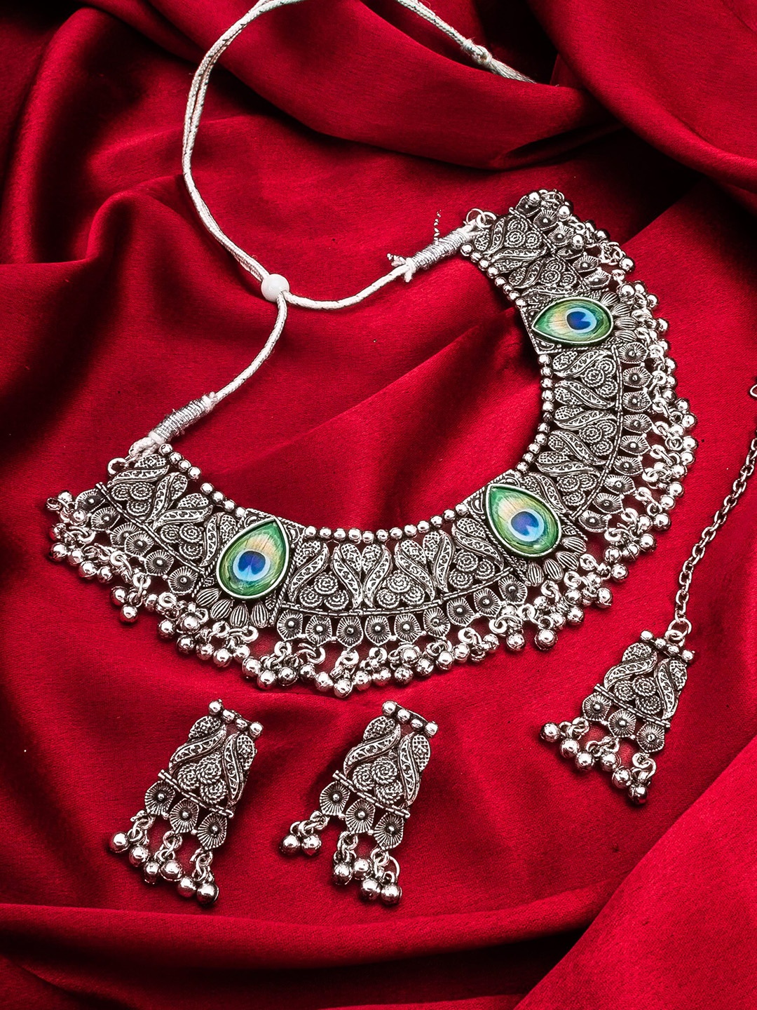 

aadita Silver-Plated Ghungroo Beaded Jewellery Set