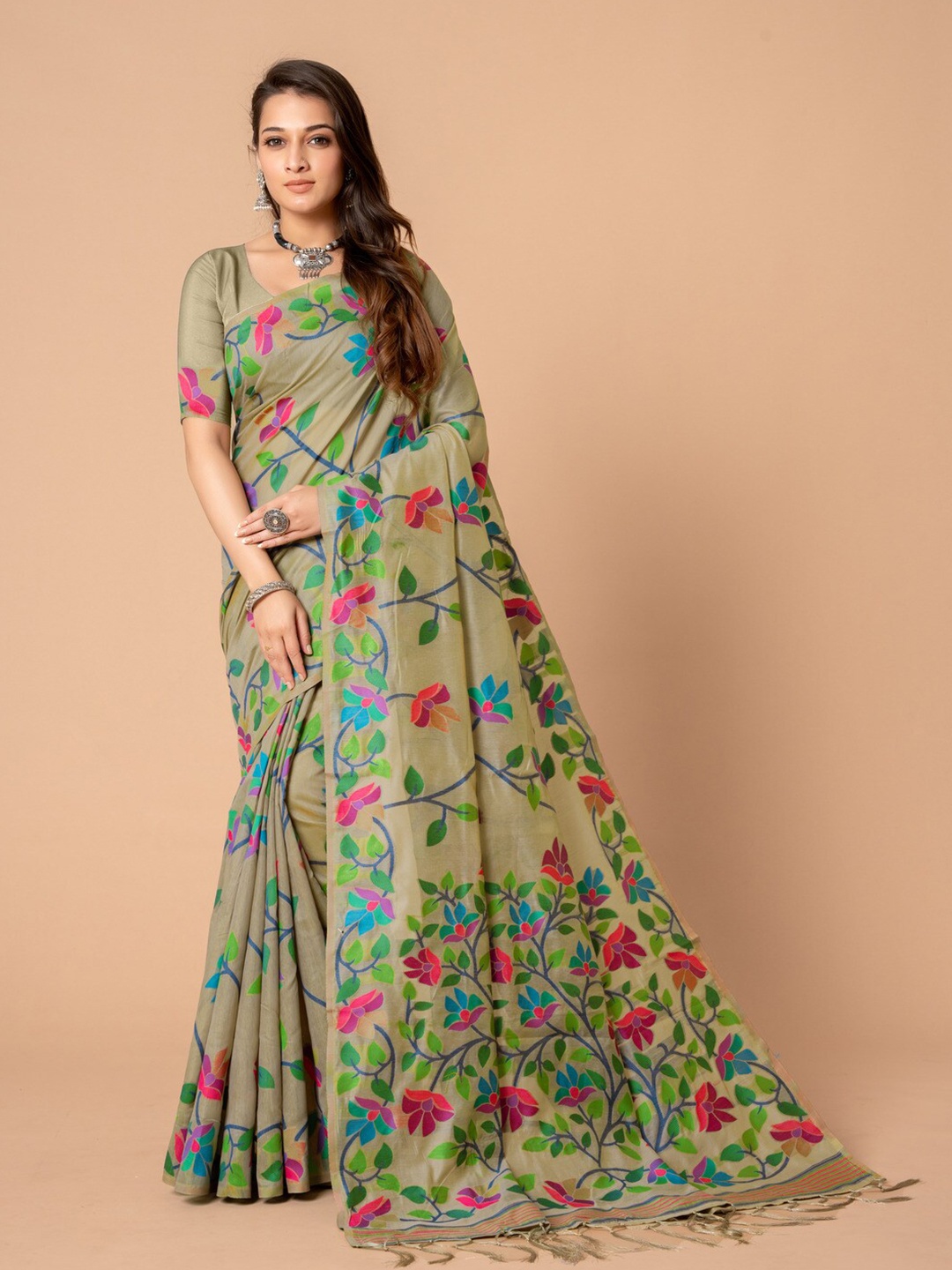 

GAJARAI Woven Design Pure Cotton Jamdani Saree, Olive