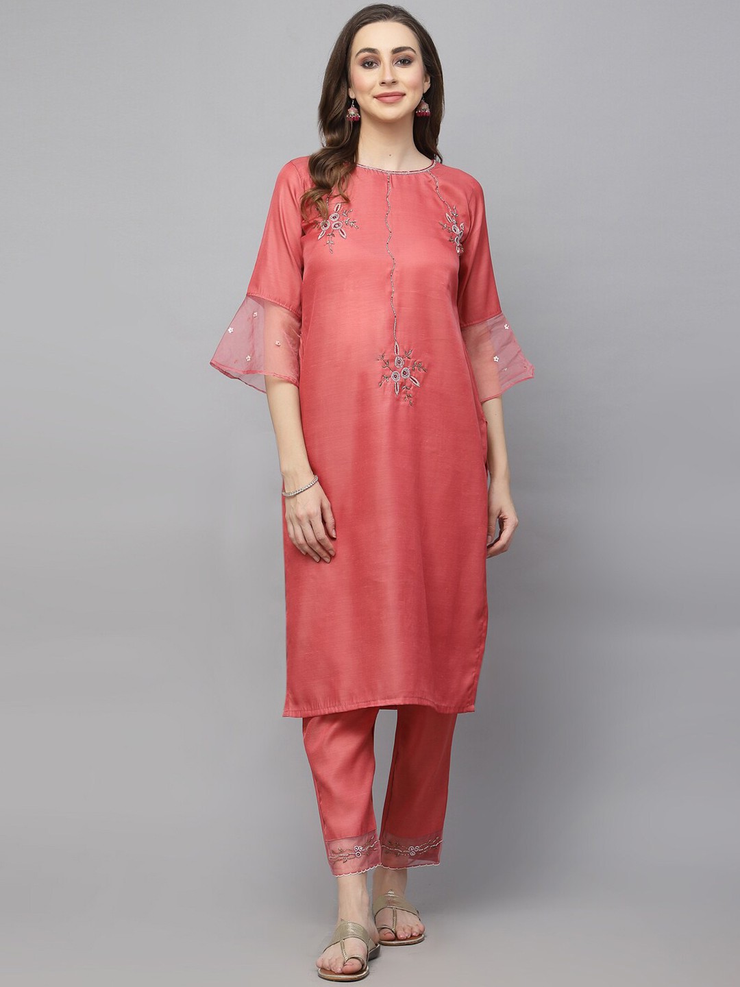 

18 ATTITUDE Floral Embroidered Regular Beads and Stones Straight Kurti with Trousers, Peach