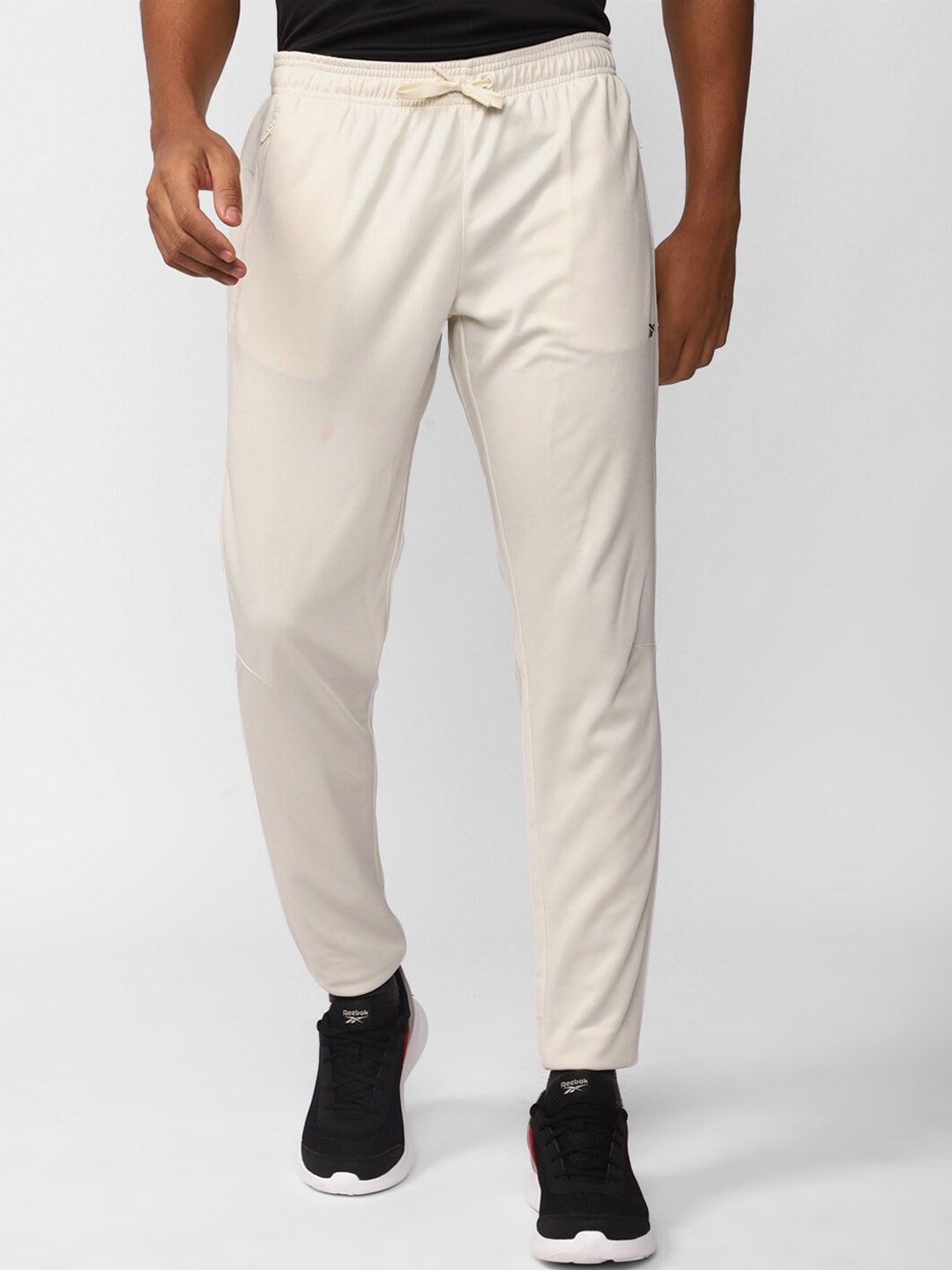 

Reebok Men Wor Elitage Slim-Fit Track Pants, White