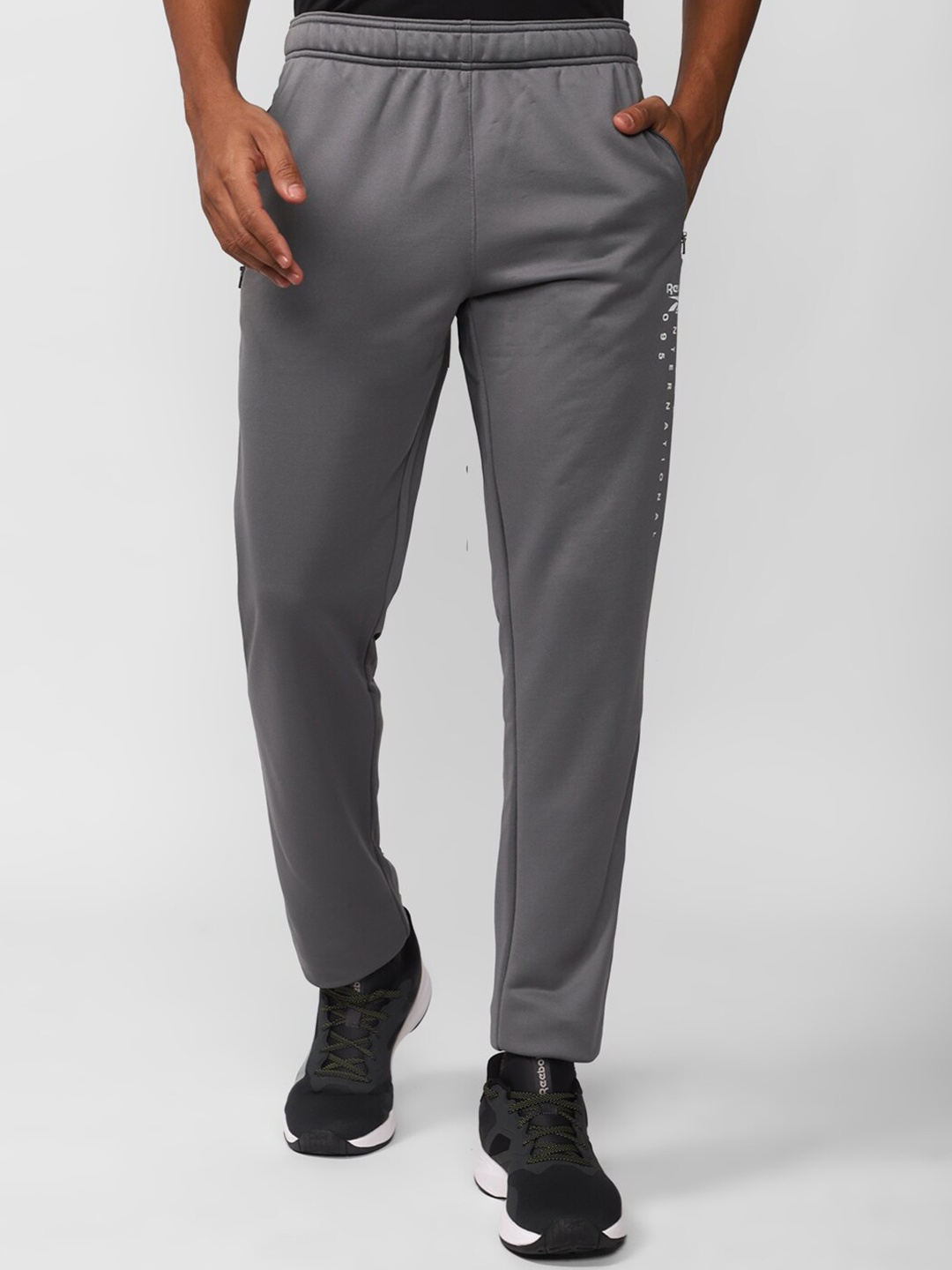 

Reebok Adv Men Speedwick Mid-Rise Track Pants, Grey