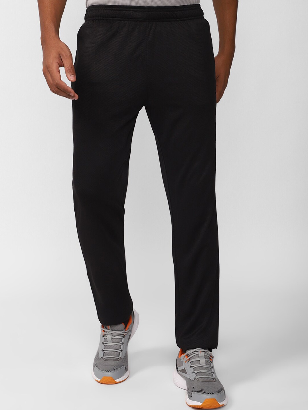 

Reebok Men Speedwick Track Pants, Black