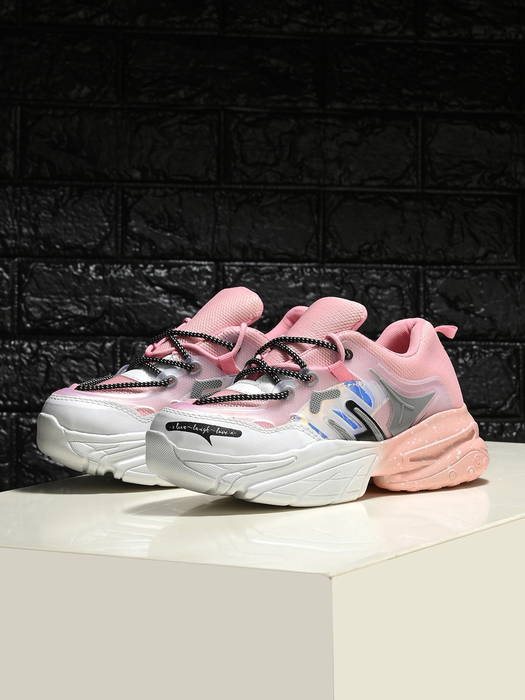 

AfroJack Women Colourblocked Mesh Basics Sneakers, Pink