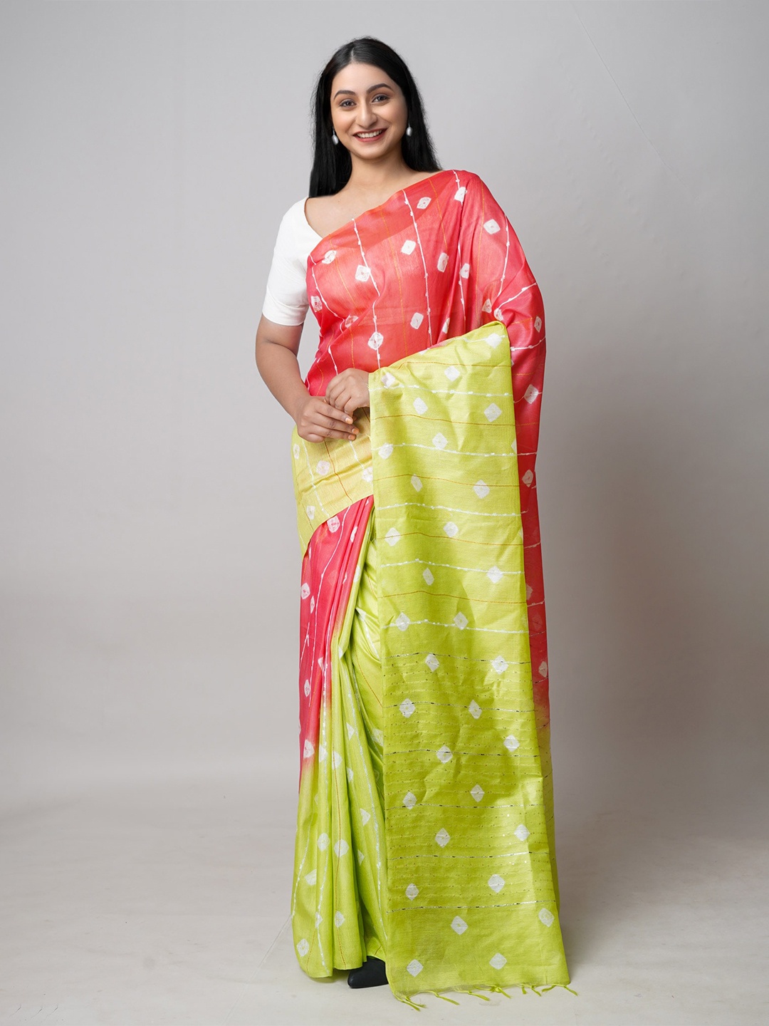 

Unnati Silks Sequinned Tie And Dye Shibori Silk Cotton Saree, Red