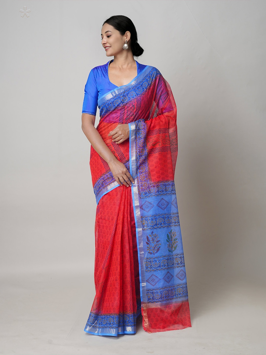 

Unnati Silks Red & Blue Ethnic Motifs Printed Zari Pure Cotton Kota Saree