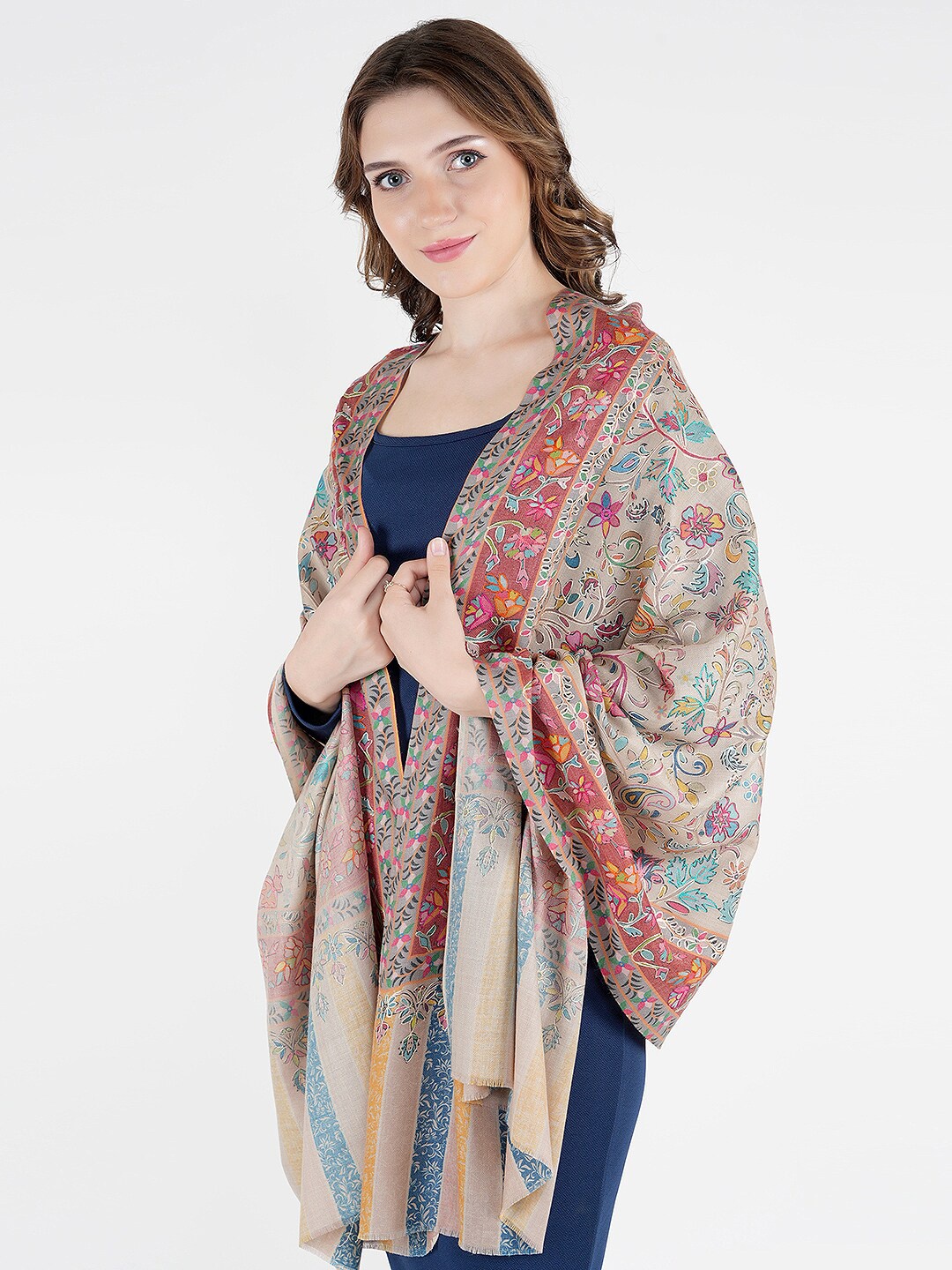

MUFFLY Printed Pure Wool Shawl, Beige