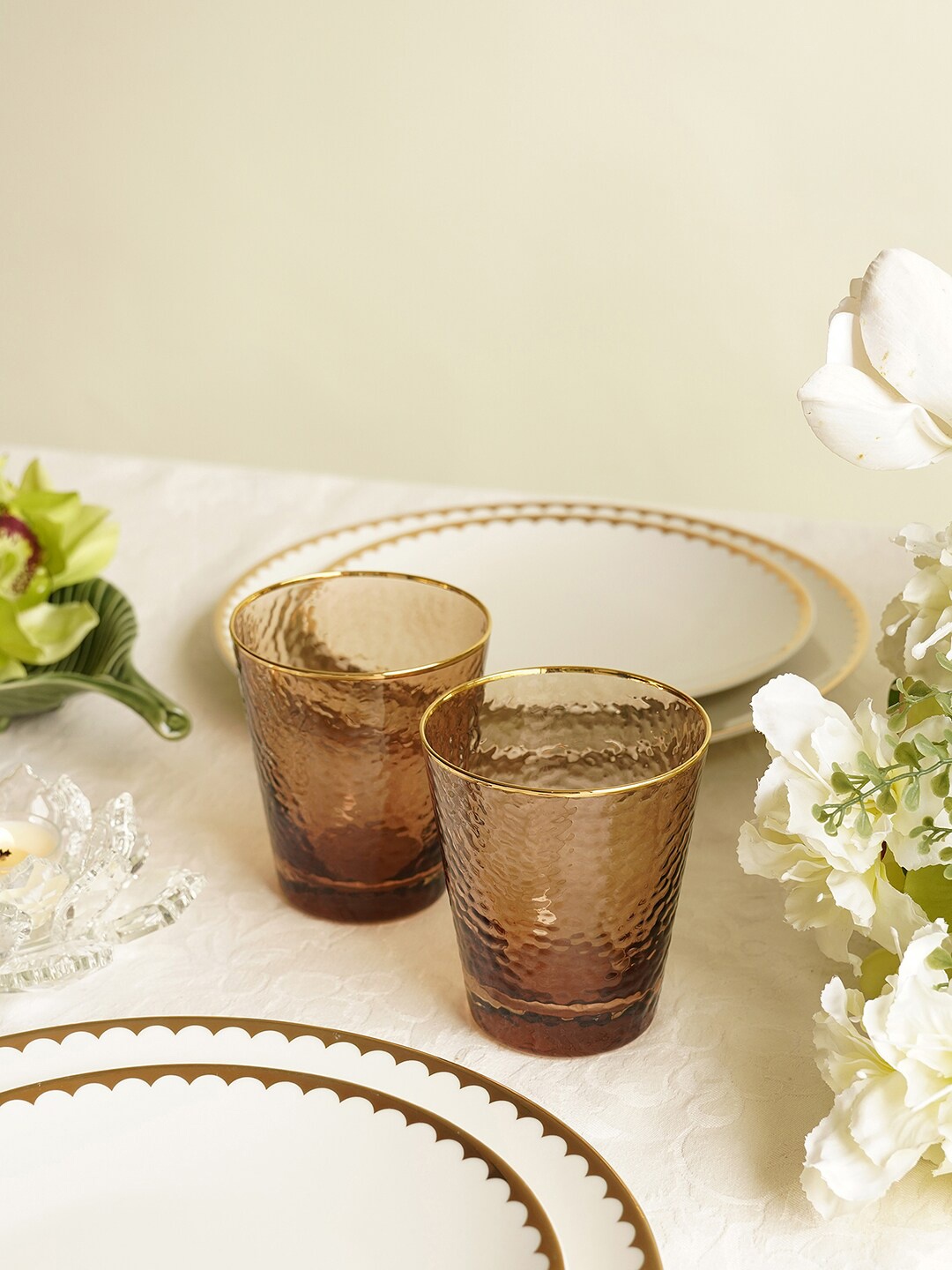 

Pure Home and Living Brown 2 Pieces Hammered Glass Drinking Glass