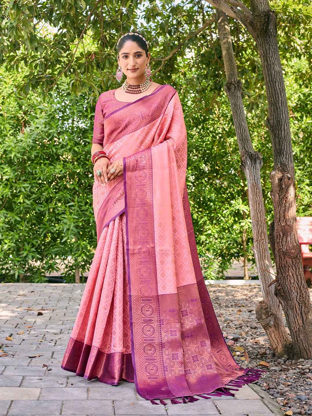 

Mitera Pink & Purple Woven Design Zari Silk Blend Handloom Kanjeevaram Saree