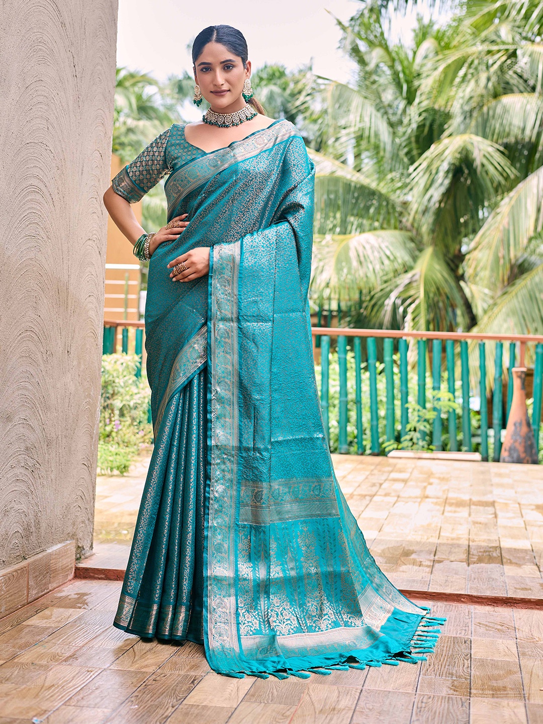

Mitera Woven Design Zari Silk Kanjeevaram Saree, Green