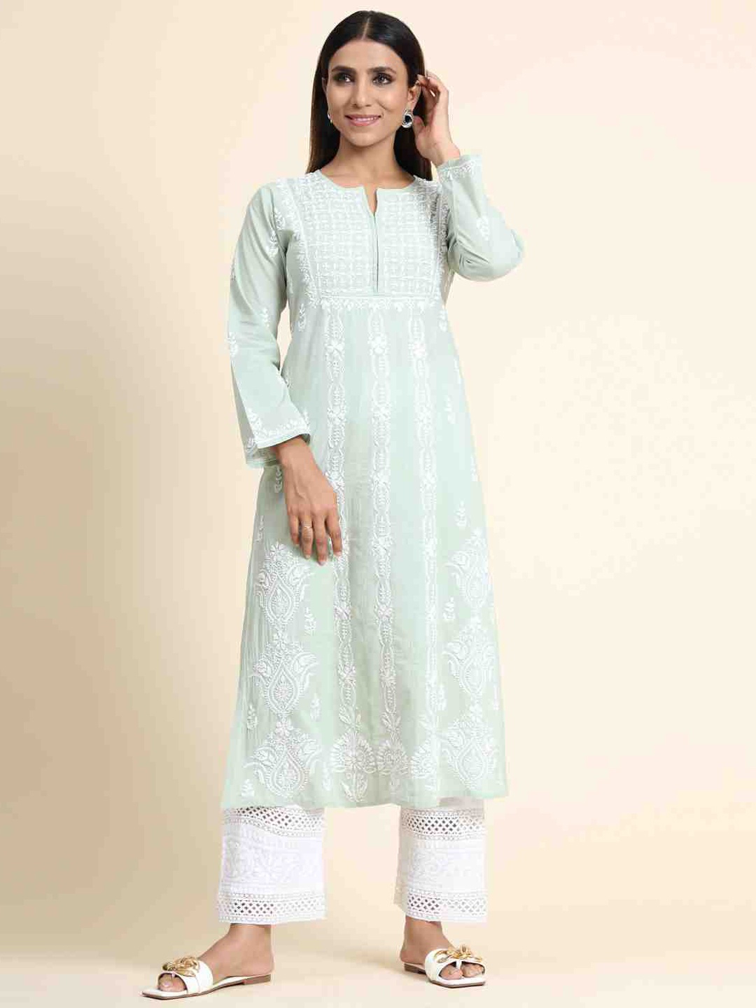 

HOUSE OF KARI Ethnic Motifs Embroidered Regular Cotton Kurta, Sea green