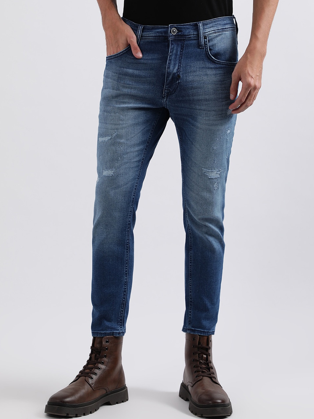 

Antony Morato Men Skinny Fit Low Distress Heavy Fade Stretchable Jeans, Blue