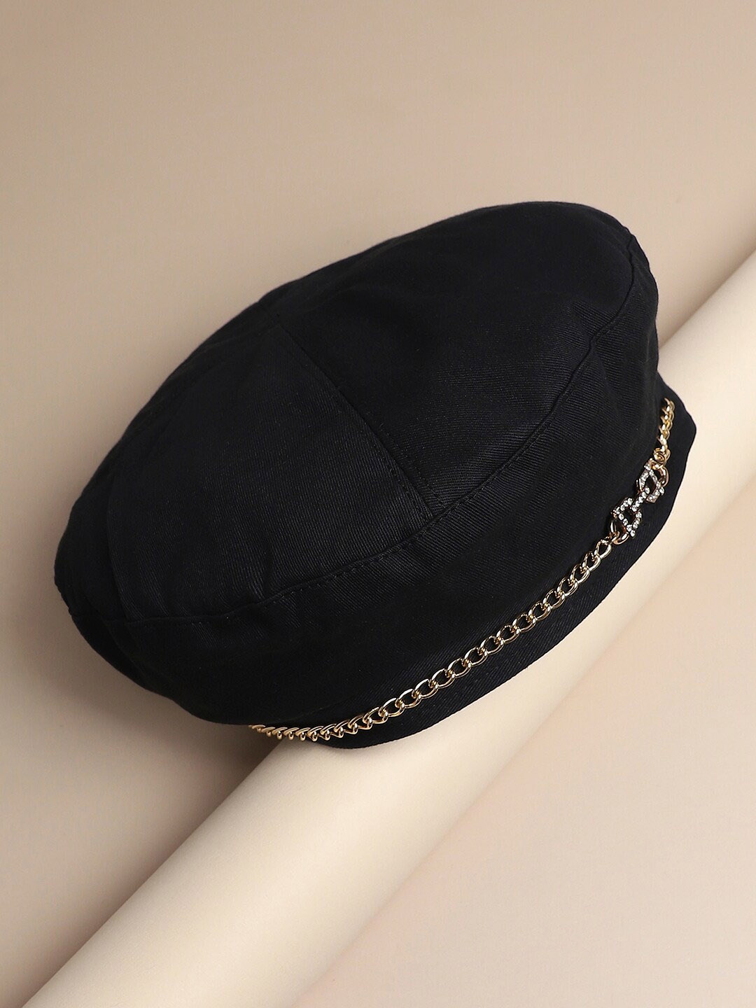 

HAUTE SAUCE by Campus Sutra Women Textured Casual Chain Beret Hat, Black