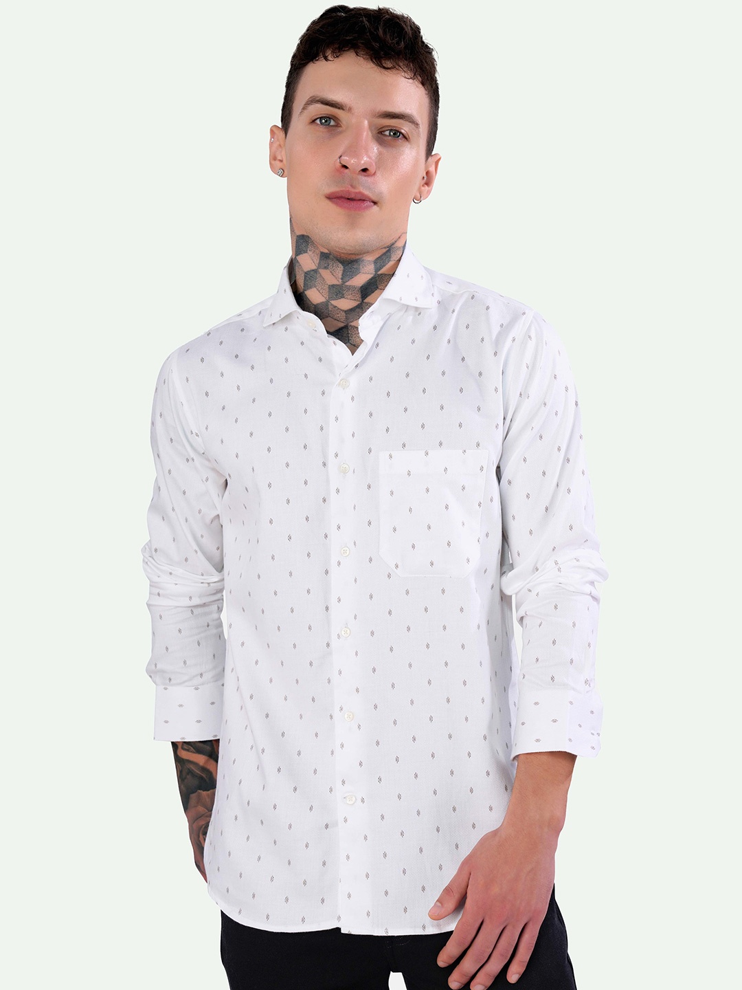 

FRENCH CROWN Standard Micro Ditsy Printed Spread Collar Chest Pocket Cotton Casual Shirt, White