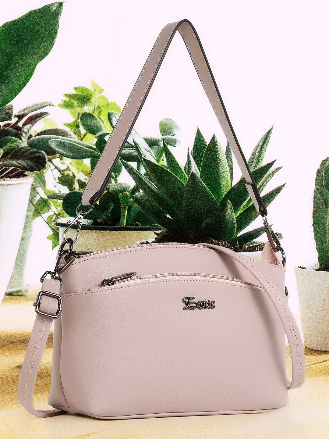 Exotic Half Moon Handheld Bag, Pink
