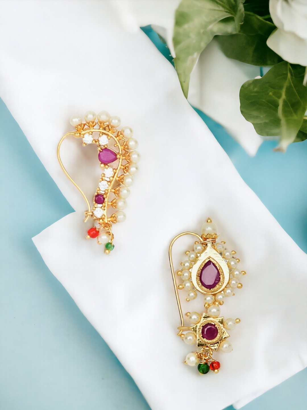 

AccessHer Set Of 2 Gold-Plated Stones-Studded Clip-On Nosering